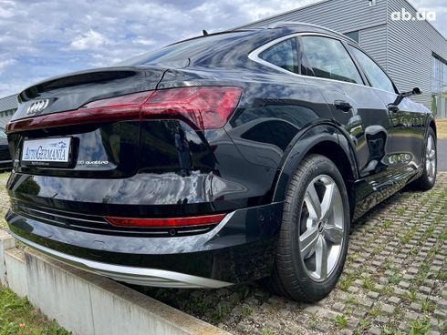Audi E-Tron 2022 черный - фото 35