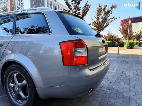 Audi A4 2004 - фото 15
