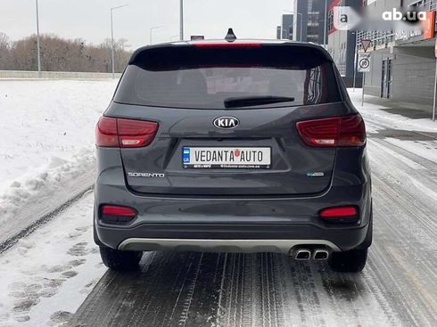 Kia Sorento 2019 - фото 5