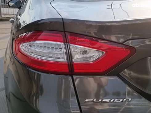 Ford Fusion 2016 серый - фото 10