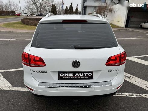 Volkswagen Touareg 2014 - фото 8