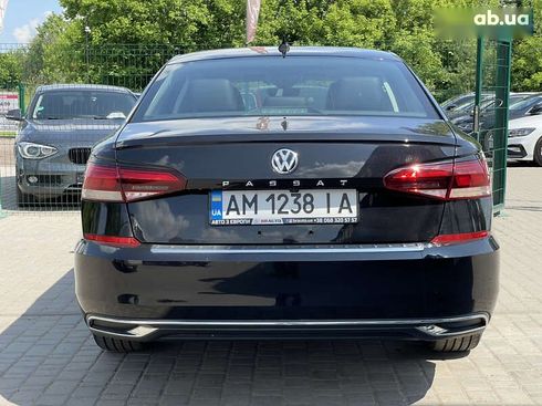 Volkswagen Passat 2021 - фото 17