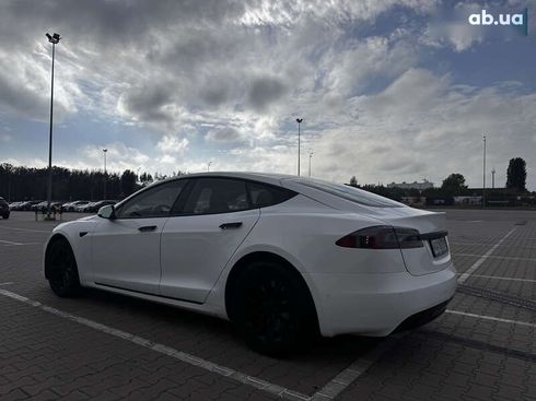 Tesla Model S 2018 - фото 7