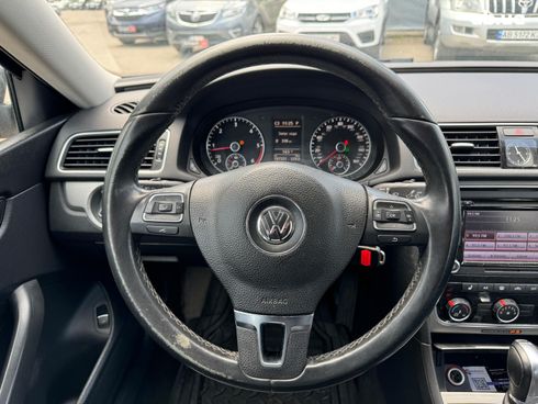 Volkswagen Passat 2014 серый - фото 29