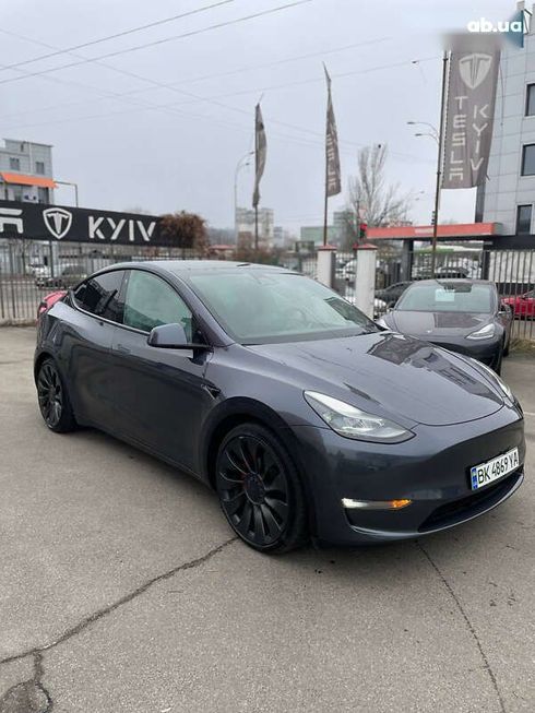 Tesla Model Y 2022 - фото 3