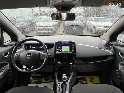 Renault Zoe 2018 - фото 10