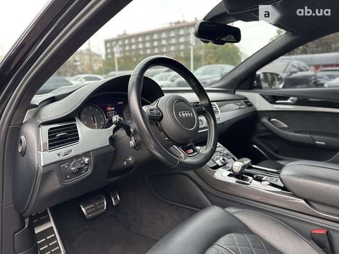 Audi S8 2015 - фото 27