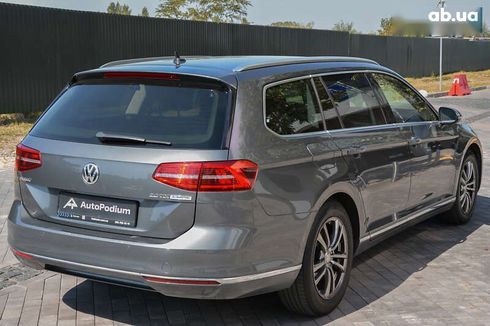 Volkswagen Passat 2016 - фото 9