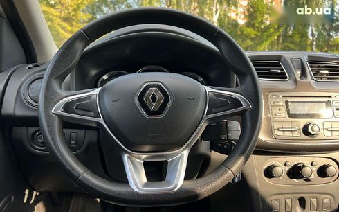 Renault Logan 2017 - фото 11