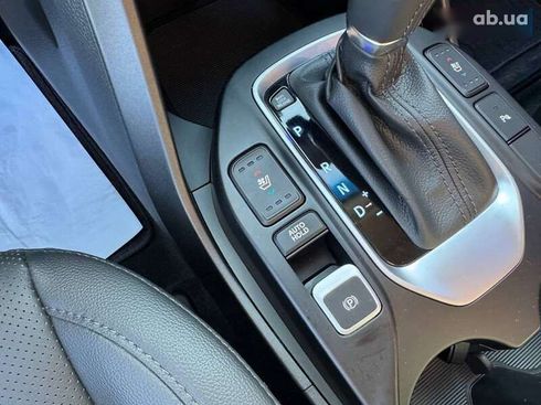 Hyundai Santa Fe 2017 - фото 20