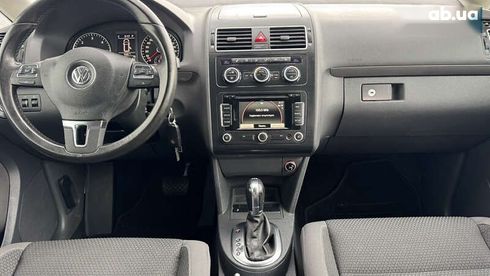 Volkswagen Touran 2013 - фото 22