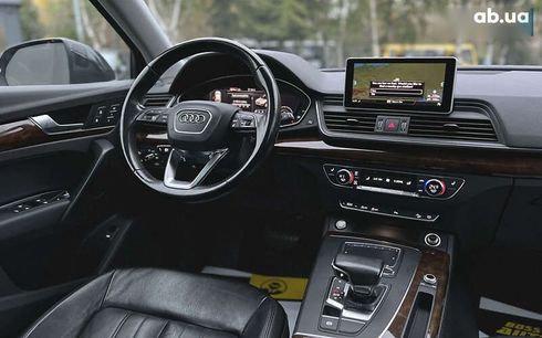 Audi Q5 2017 - фото 17