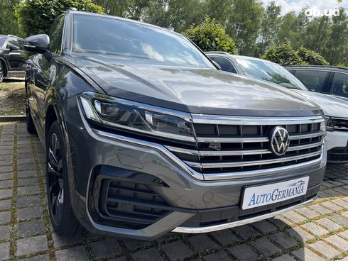 Volkswagen Touareg 2023 - фото 10