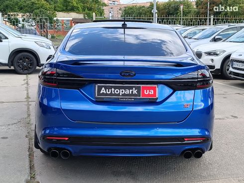 Ford Fusion 2017 синий - фото 11