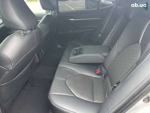 Toyota Camry 2018 - фото 19