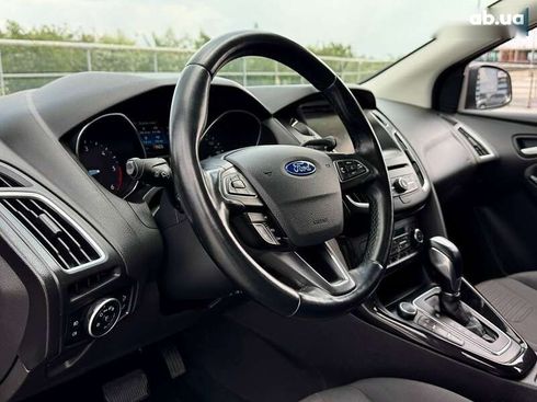 Ford Focus 2015 - фото 20