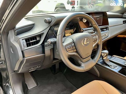 Lexus ES 2022 - фото 18