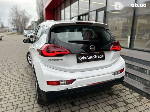 Opel Ampera-e 2018 - фото 23