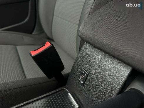 Volkswagen Golf 2010 - фото 26