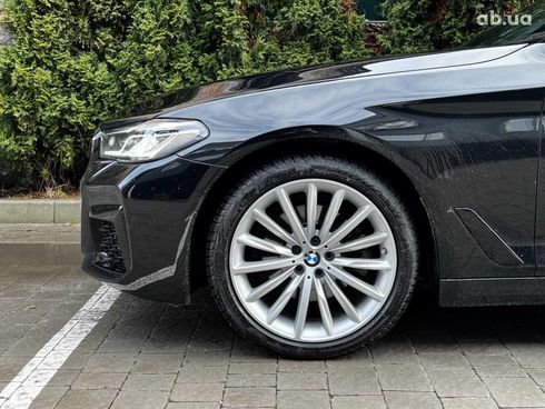 BMW 5 серия 2020 черный - фото 32
