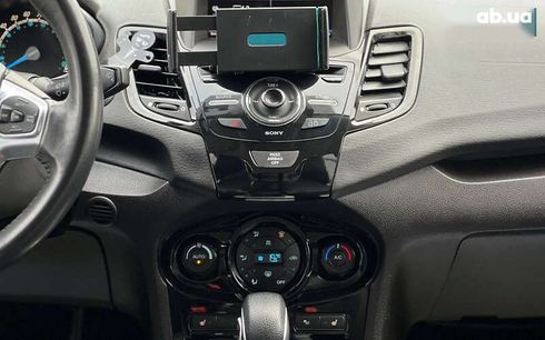 Ford Fiesta 2013 - фото 15