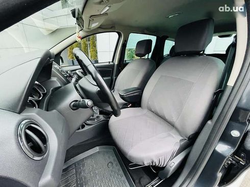 Dacia Duster 2014 - фото 17