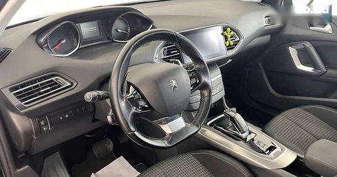 Peugeot 308 2018 - фото 11
