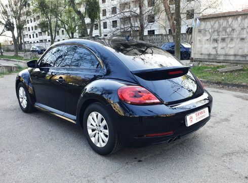 Volkswagen Beetle 2017 черный - фото 4