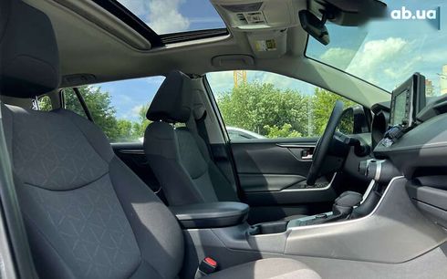 Toyota RAV4 2022 - фото 9