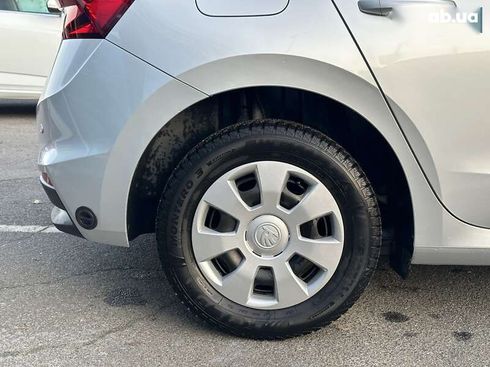 Skoda Fabia 2024 - фото 18