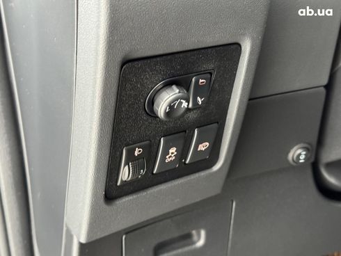 Nissan Qashqai 2012 серый - фото 16