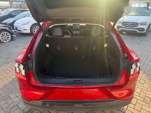 Ford Mustang Mach-E 2022 - фото 12