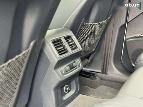 Audi Q5 2018 - фото 15