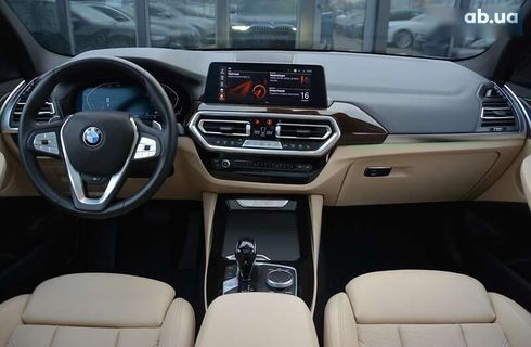 BMW X3 2022 - фото 30