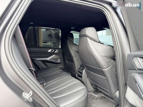 BMW X5 M 2019 - фото 19