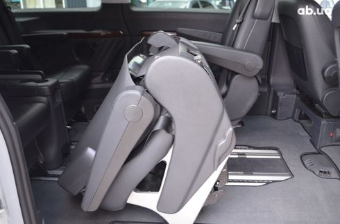 Mercedes-Benz Viano 2013 белый - фото 14
