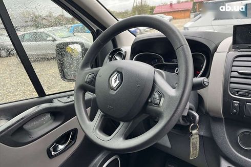Renault Trafic 2017 - фото 23