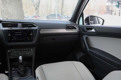 Volkswagen Tiguan 2020 - фото 13