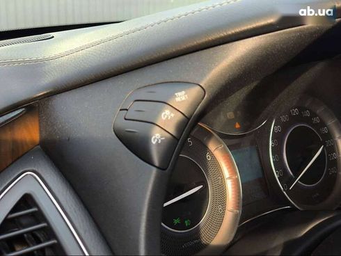 Infiniti QX80 2018 - фото 27