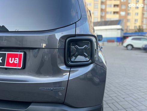 Jeep Renegade 2019 серый - фото 13