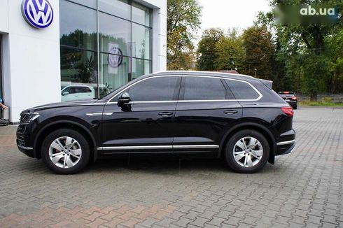 Volkswagen Touareg 2018 - фото 9