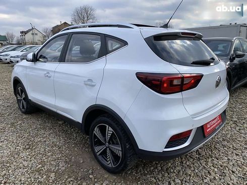 MG ZS EV 2021 - фото 10