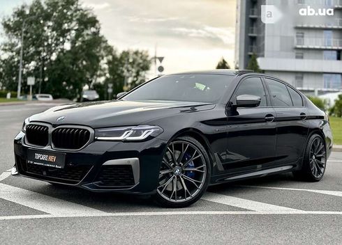 BMW 5 серия 2018 - фото 6