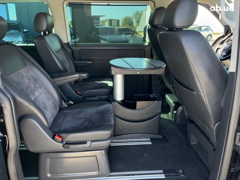 Volkswagen Multivan 2012 черный - фото 36