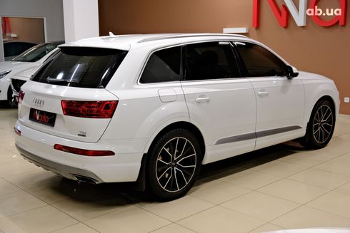 Audi Q7 2016 белый - фото 3