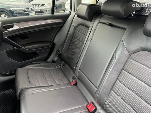 Volkswagen Golf 2016 белый - фото 33