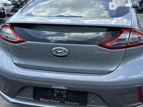 Hyundai Ioniq 2017 - фото 26