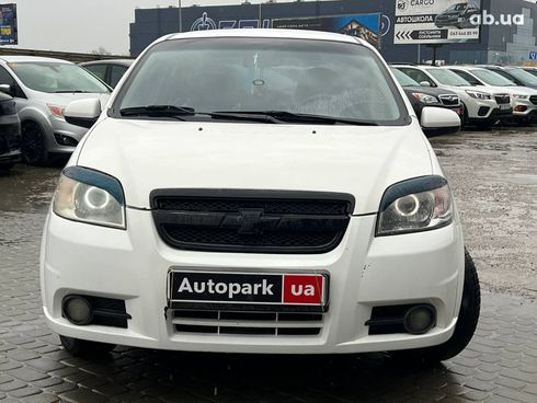 Chevrolet Aveo 2006 белый - фото 4