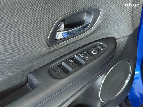 Honda HR-V 2021 синий - фото 12