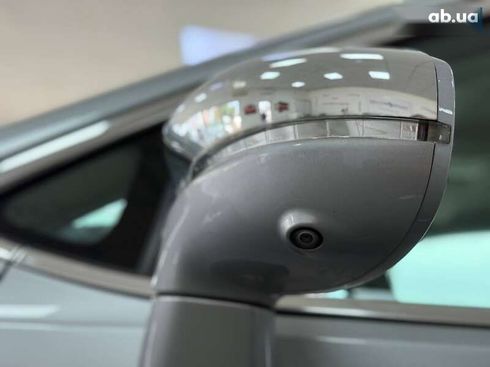 Chrysler Pacifica 2017 - фото 18